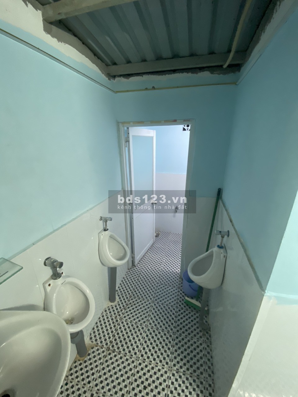 Sang mặt bằng kinh doanh - 22tr/tháng