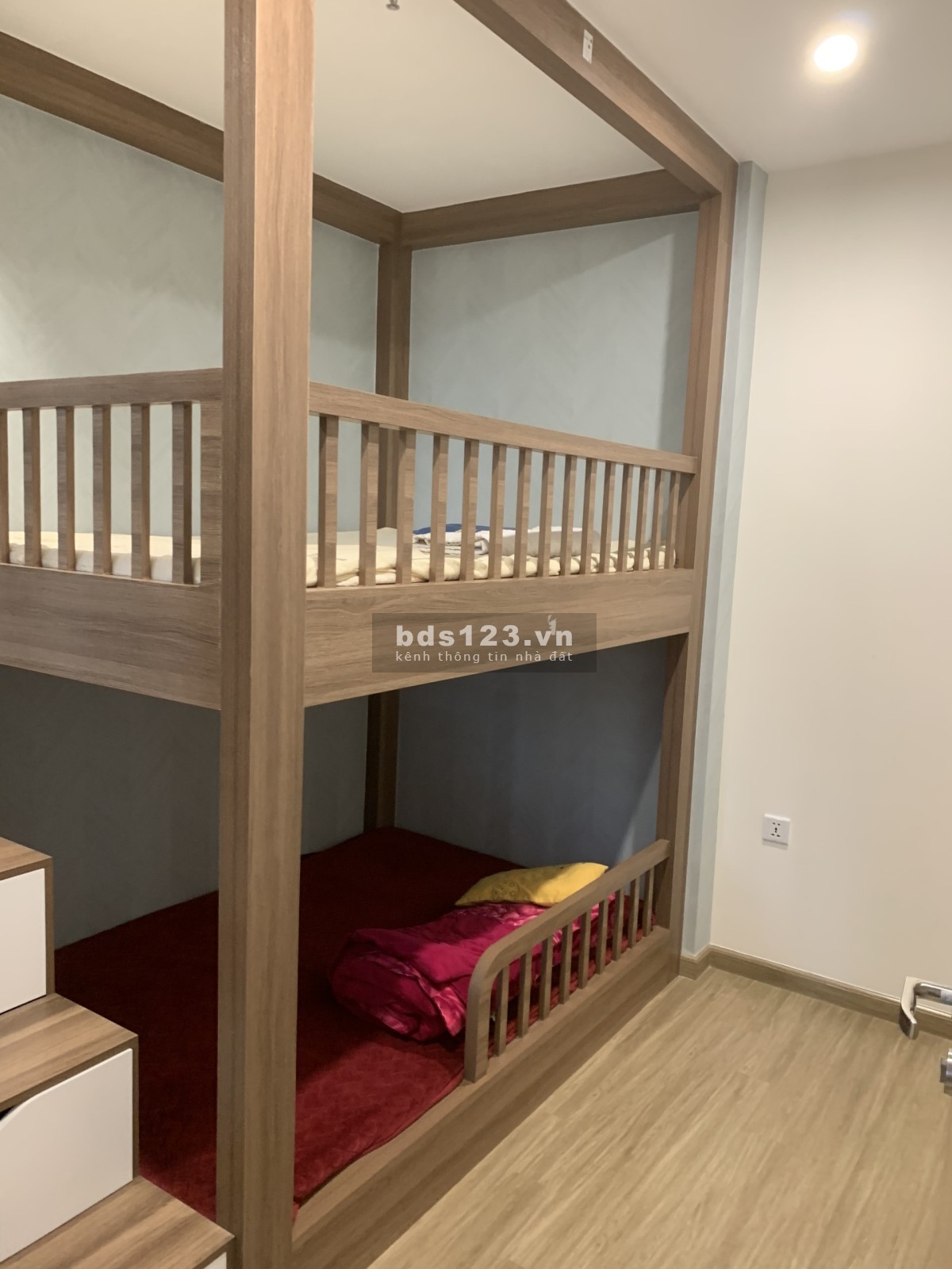 Chuyển nhượng gấp 2N1WC full đồ đẹp 54m², 2,4 tỷ thu về tòa GS3 Vinhomes Smart City