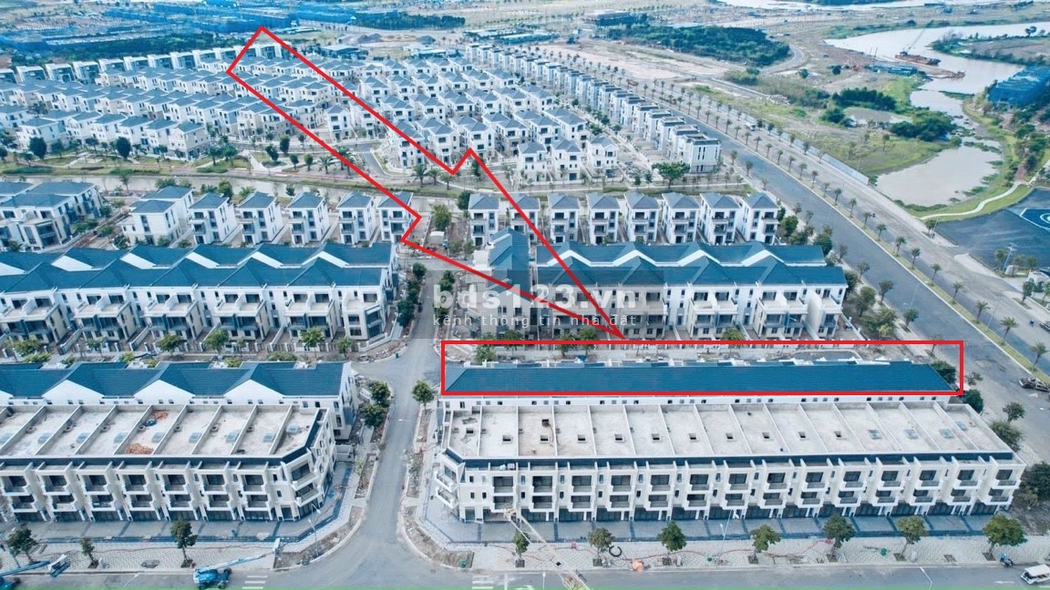 Chính chủ bán, nhận nhà ngay, Ký HĐMB, hướng Đông Bắc, giá 6,6 tỷ VAT, xem nhà thực tế trong ngày