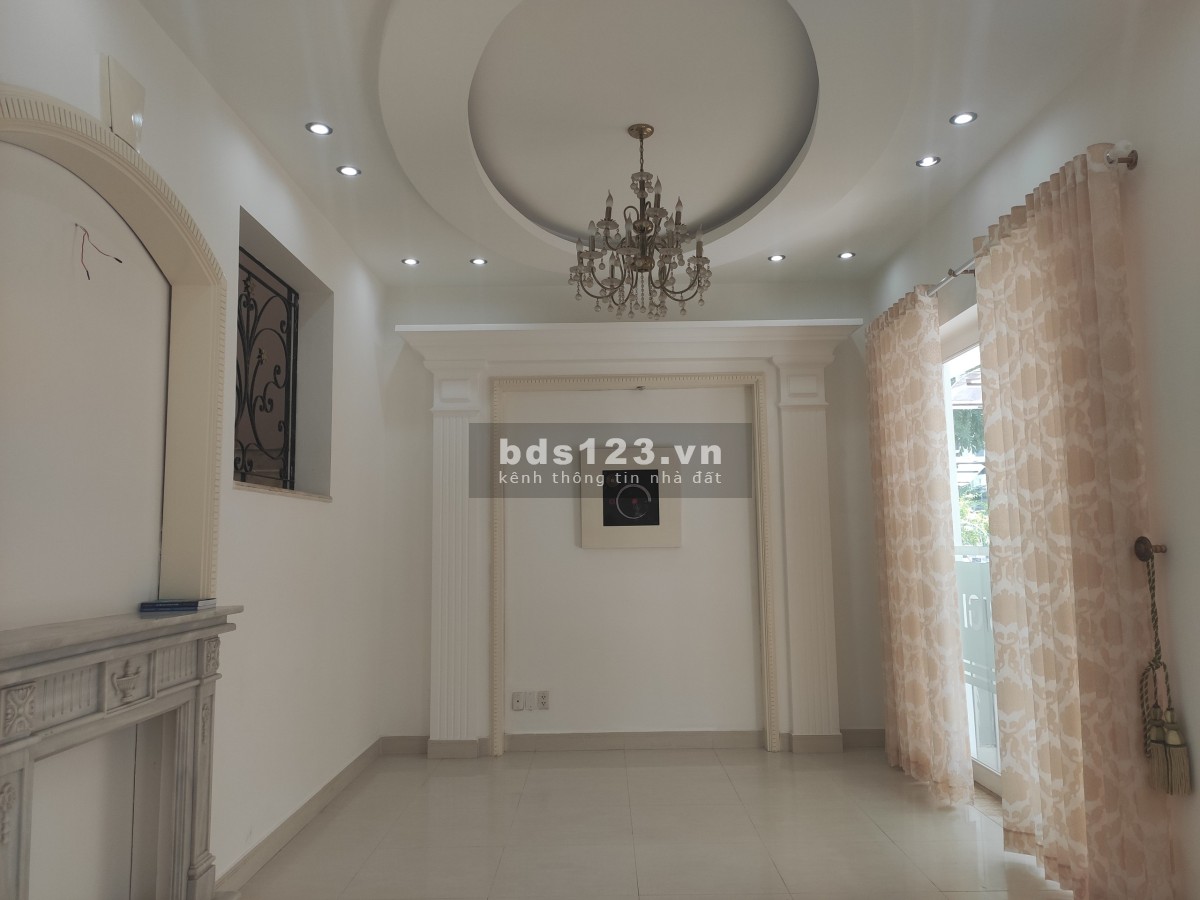 Cho thuê nhà đẹp Quận 7 Phú Mỹ Hưng 7m*19m giá 36tr/tháng (Xem hình)