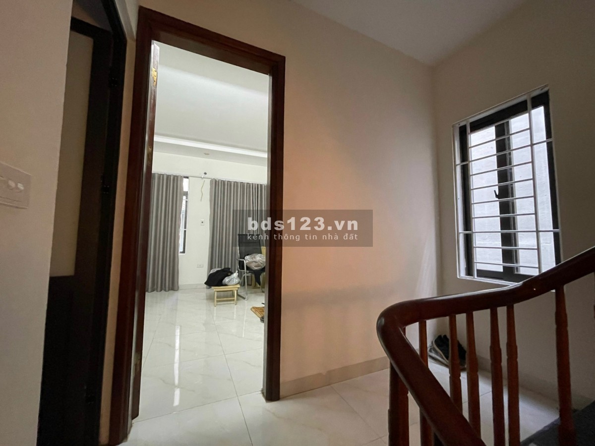 Bán nhà riêng chính chủ ngõ 181 đường Trần Phú (gần nhà ga tàu điện trên cao)