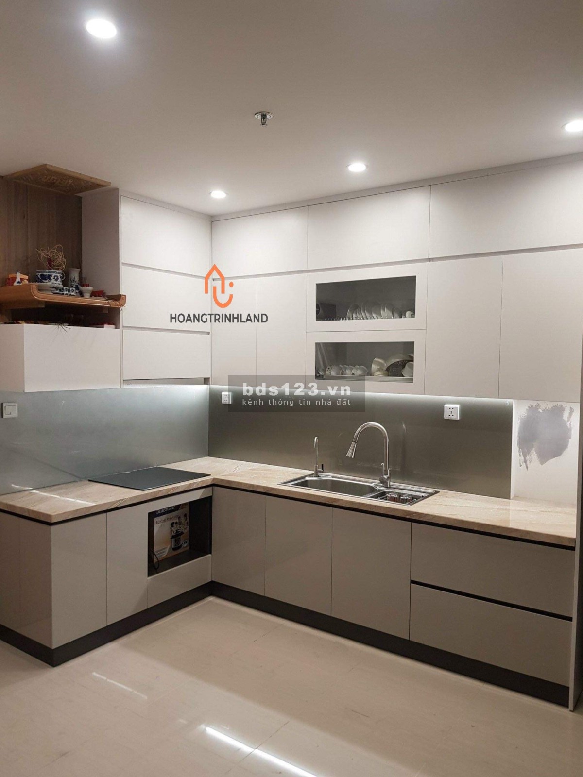 Bán siêu phẩm căn hộ 2 ngủ full đồ, 2.2 tỷ vinhomes smart city