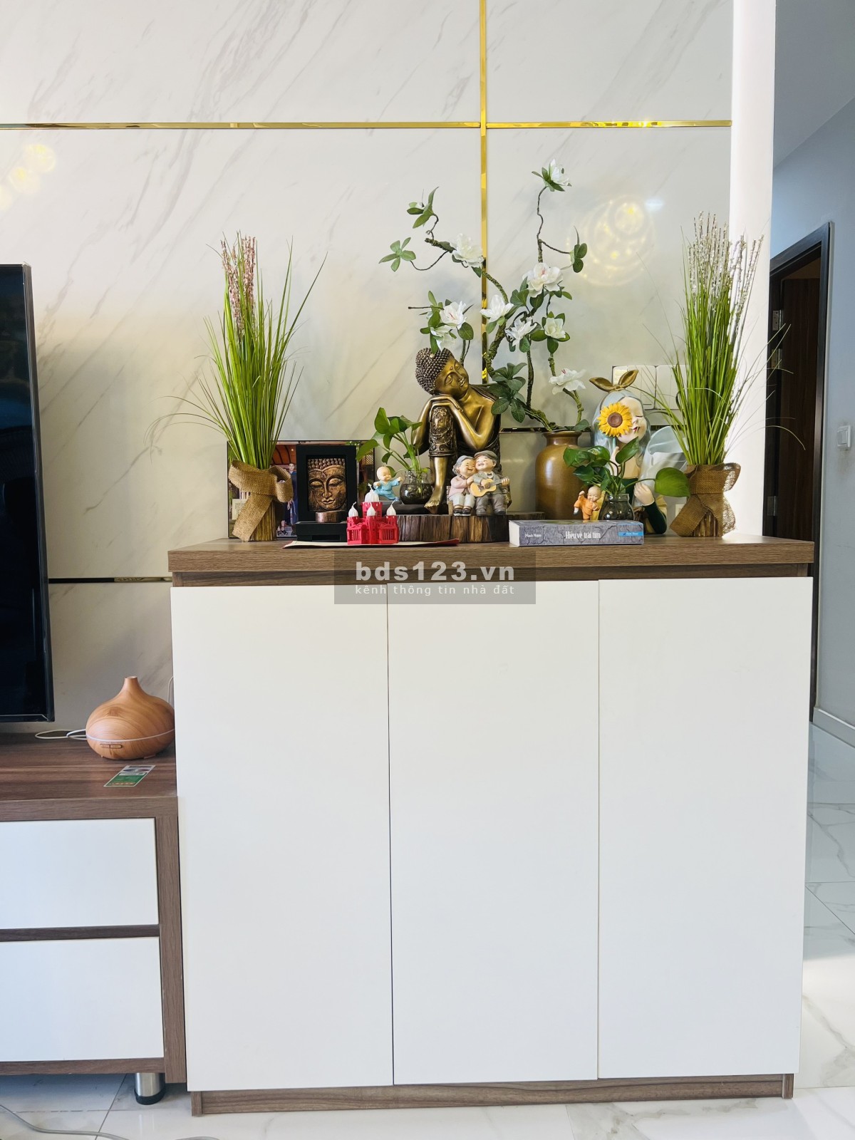 Cho thuê OPB tầng đẹp căn hộ 3 phòng ngủ, 109m2