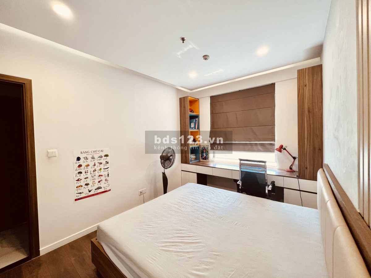 Cho thuê OPB tầng đẹp căn hộ 3 phòng ngủ, 109m2