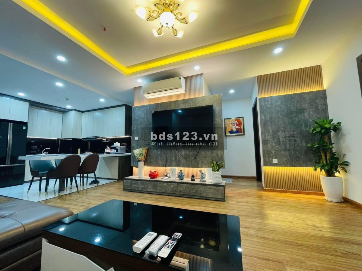 Chính chủ cần bán gấp căn hộ Vinhomes Times City - 2PN, 2WC - Diện tích 108m² - Giá 5 tỷ 500 triệu.