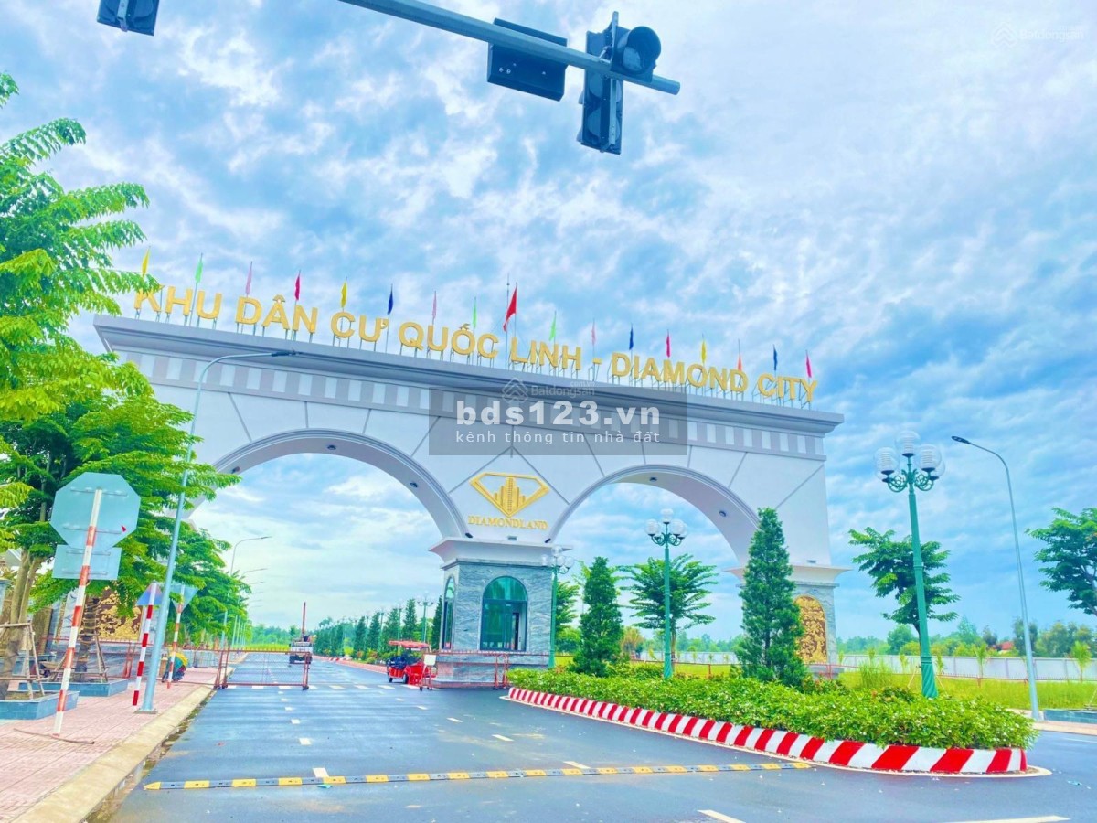 Hot 35 suất nội bộ đất nền sổ đỏ riêng ngay KCN Hựu Thạnh, Lương Hoà Bình Chánh giá chỉ 379 triệu