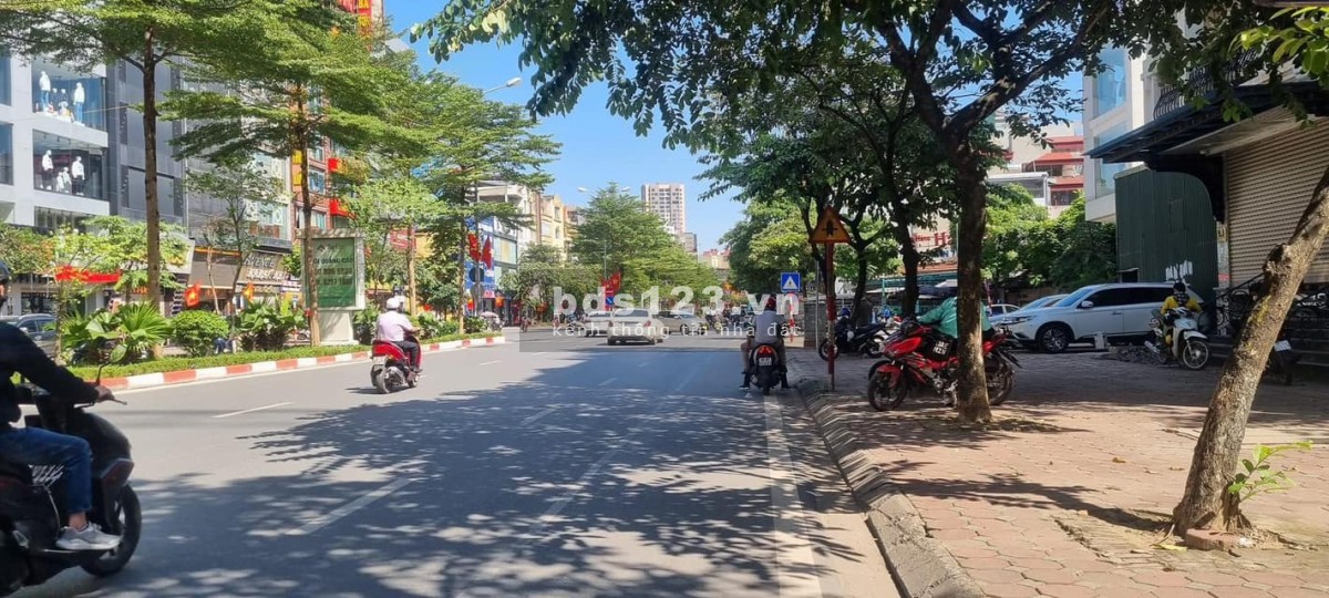 Nhà 10 tầng ngay Mặt Phố Thái Tông - Duy nhất 1 căn - Giá chỉ 68 tỷ