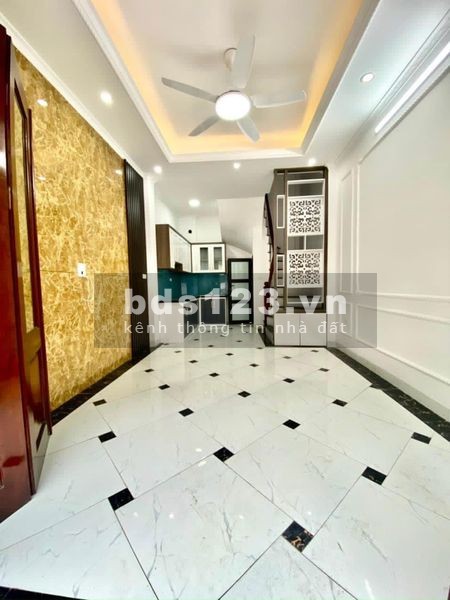 Nhà 4 tầng tại Yên Nghĩa Hà Đông cách trục đường QL6 50m, gần ngay bến xe Yên Nghĩa