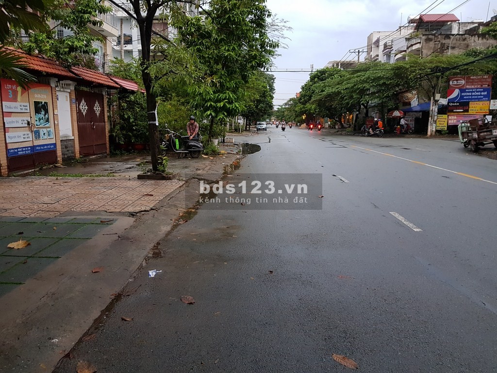 Mặt bằng mặt tiền đường Bình Lợi