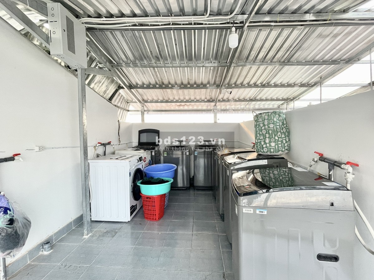 Cho thuê căn hộ dịch vụ có gác tại quận 7