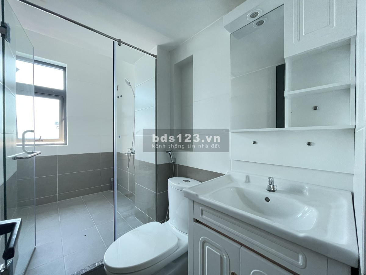 Cho thuê căn hộ dịch vụ có gác Q7 full nội thất (còn duy nhất 1 phòng)