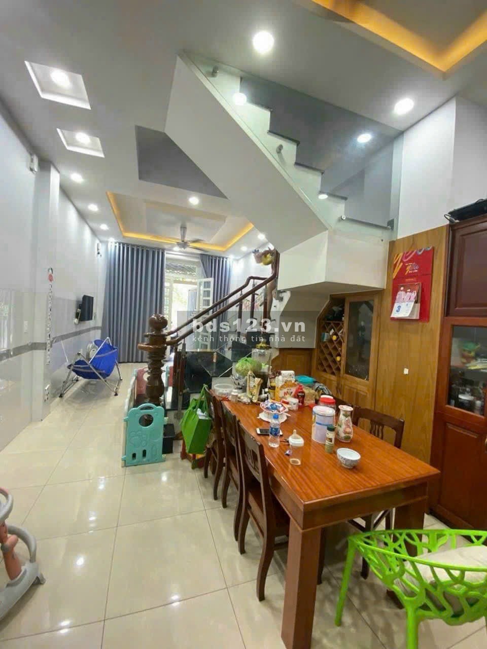 Bán nhà riêng chính chủ hẻm đường Trường Lưu, Nguyễn Duy Trinh, trung tâm phường Long Trường