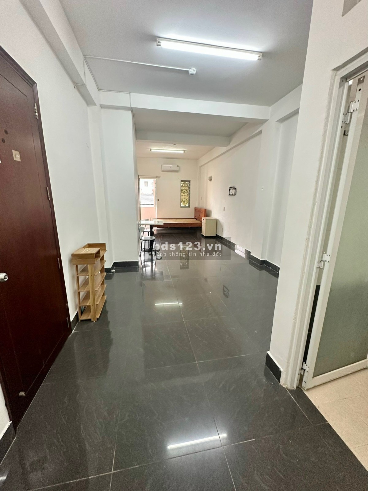 Căn hộ rẻ nhất Bình Thạnh 50 m2 có thể ngăn được 2 phòng ngủ, bếp, WC