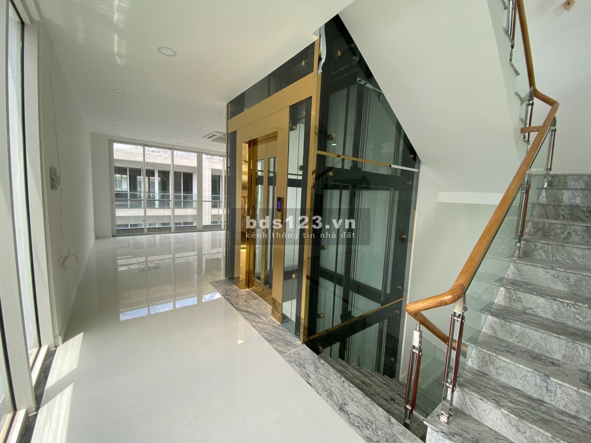 Cho thuê nguyên căn shophouse Sala 83 triệu
