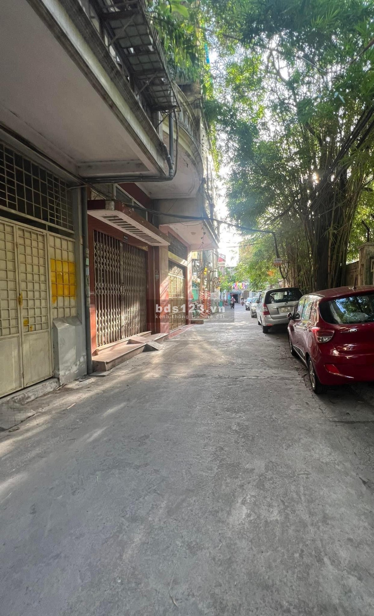 Cần bán nhà phố Lạc Trung, 4 tầng, oto đỗ trong nhà, 57m, hộ khẩu Hai Bà Trưng, sổ đẹp