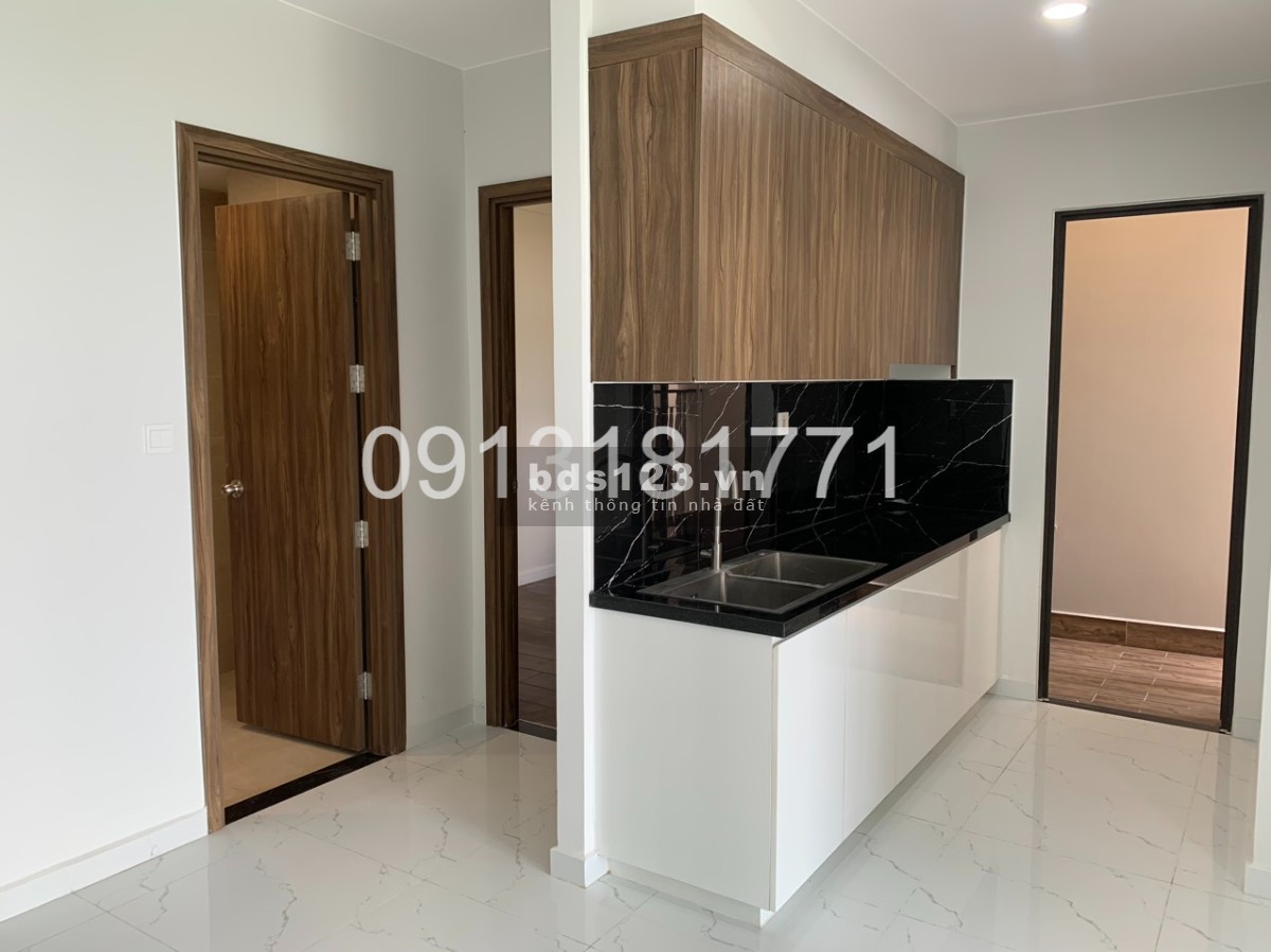 Chính chủ cần bán căn 2PN, 65m2 giá 1,470 tỷ (100%) view thoáng tầng trung