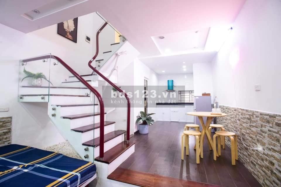 Cần bán nhà gấp Minh Khai, Hai Bà Trưng, 63m2, ô tô cách nhà 15m, giá 3 tỷ 8.