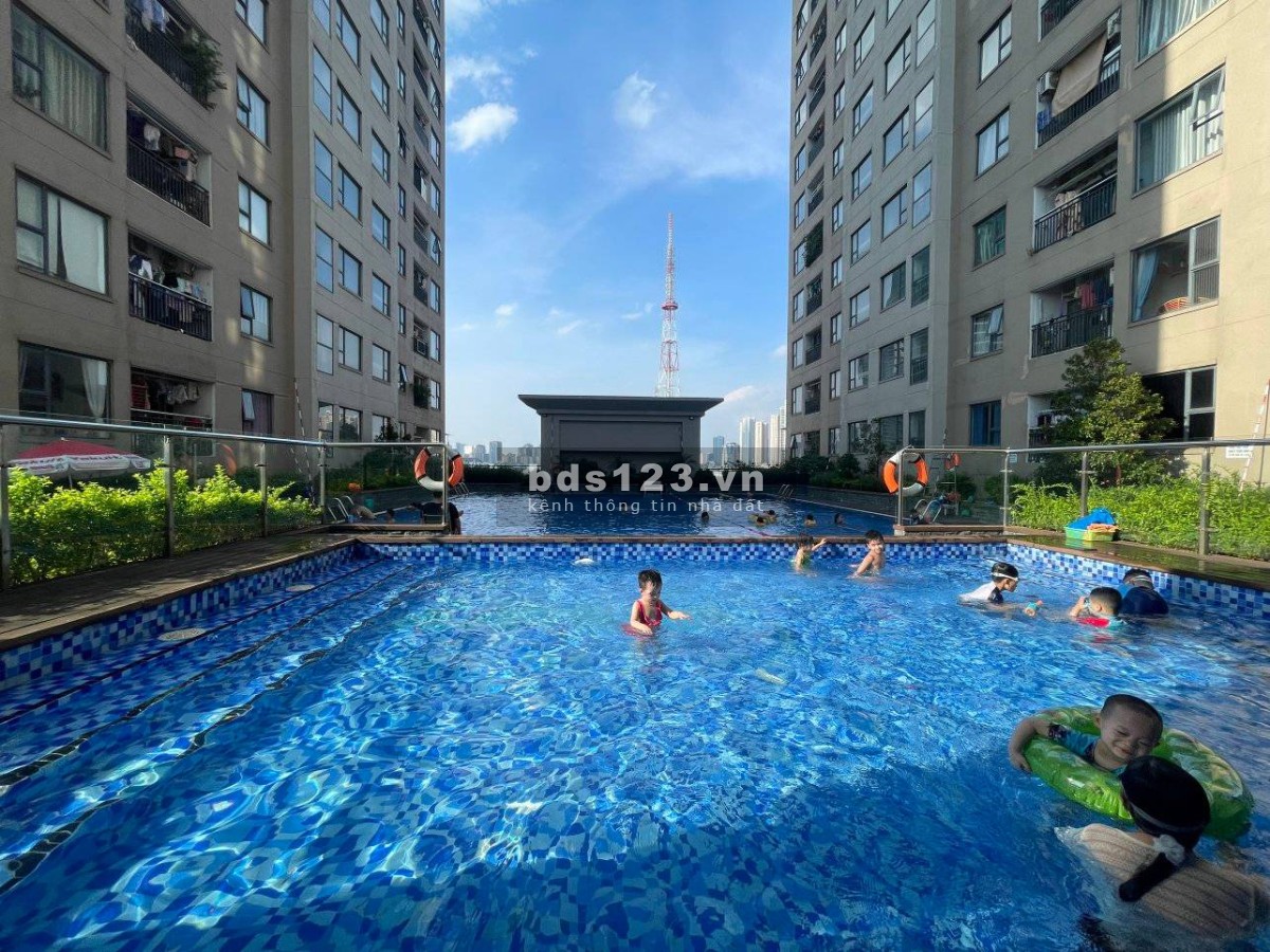Bán căn hộ chung cư VOV Mễ Trì 2PN1WC, tầng thấp, BC Đông Nam, giá 2,2 tỷcó TL, SĐCC