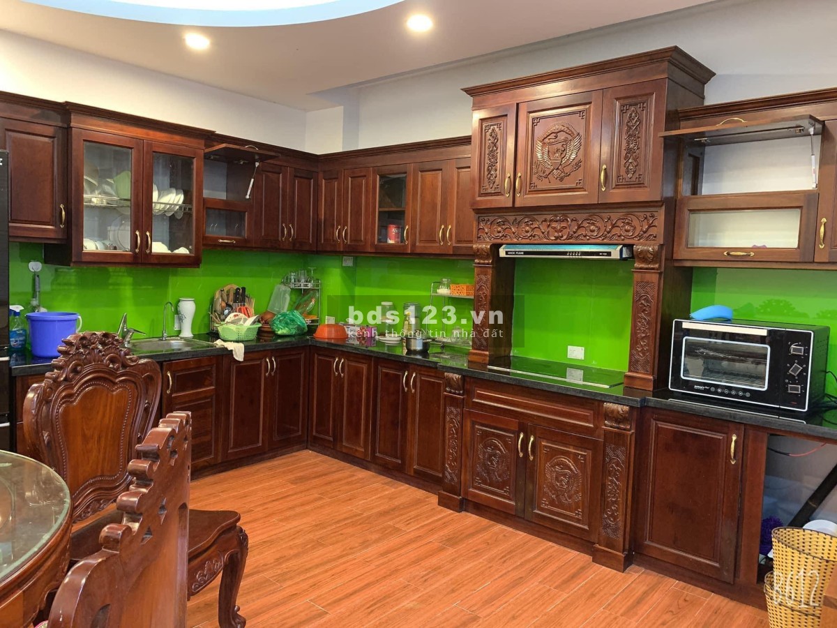Nhà Xuân Đỉnh, Bắc Từ Liêm, 72m2, 6 tầng, MT 5.5m, gara 2 oto, nội thất cao cấp ở ngay chỉ 11.9 tỷ