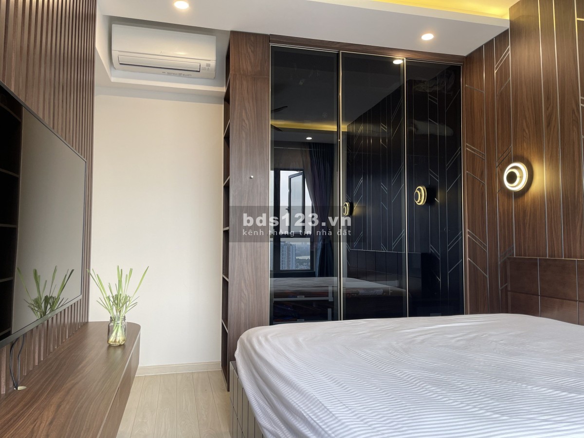 Bán căn hộ Palm Heights, giá từ 4,3 tỷ & 5 tỷ & 3PN 6,5 tỷ. LH em Quý Nhâm tư vấn tận tâm