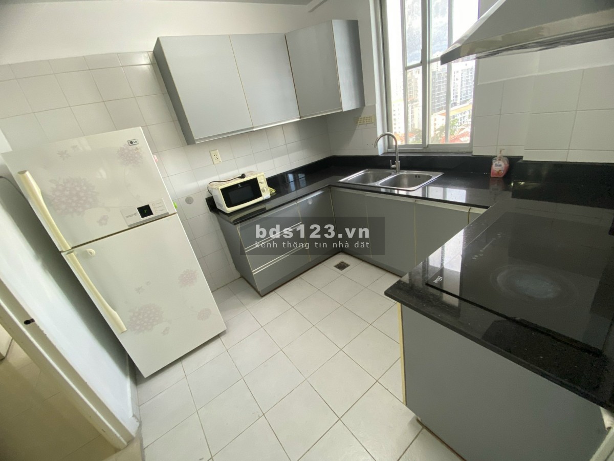 Bán căn hộ Mỹ Khánh 2 đường Nguyễn Đức Cảnh diện tích 113m², giá 4,3 tỷ quận 7 có sổ hồng
