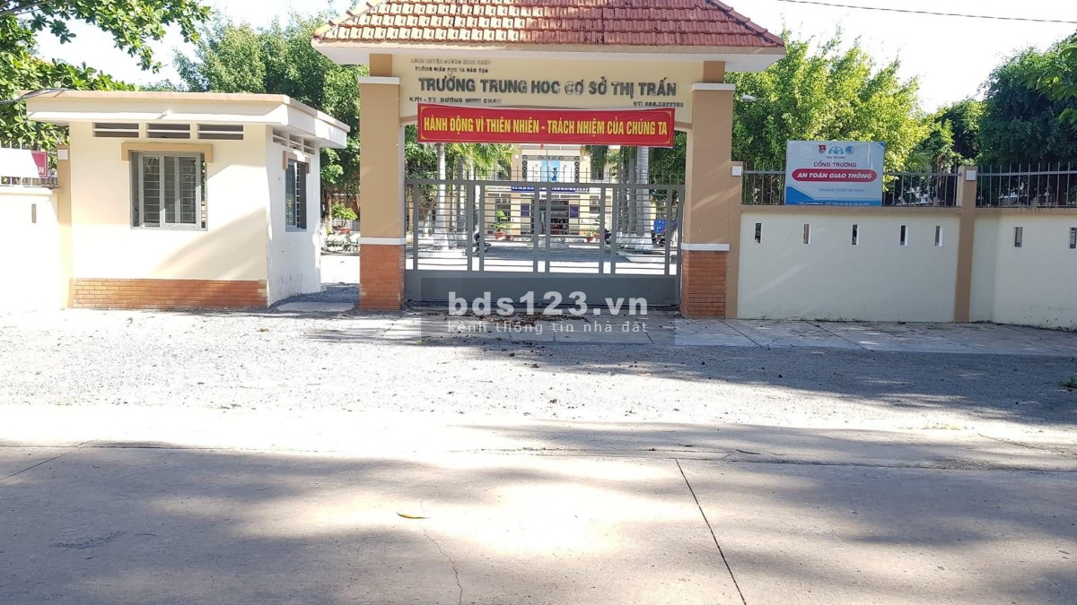 Bán đất lô góc 240m², sau lưng trường THCS thị trấn Dương Minh Châu, Tây Ninh