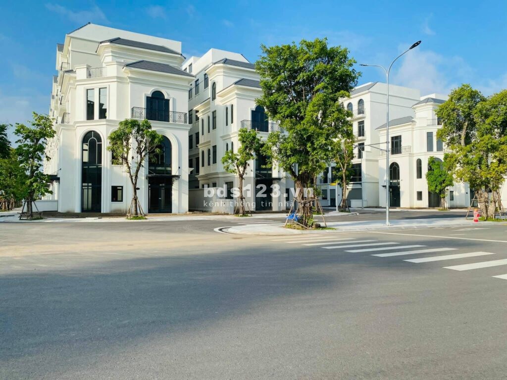 Bán gấp căn biệt thự đơn lập đơn giá rẻ nhất tại KĐT Vinhomes Q9 chỉ hơn 90tr/m2