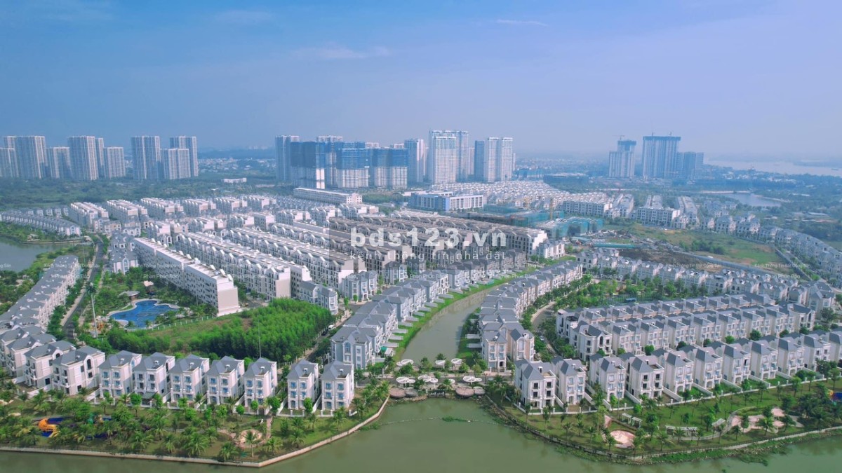 Bán gấp căn biệt thự đơn lập đơn giá rẻ nhất tại KĐT Vinhomes Q9 chỉ hơn 90tr/m2