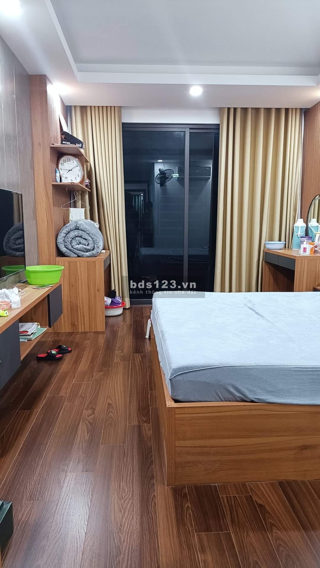Bán nhà Mỹ Đình - Nam Từ Liêm. Mặt phố Thiên Hiền. 62m x 5T .Gara ô tô. Giá 10,9 tỷ