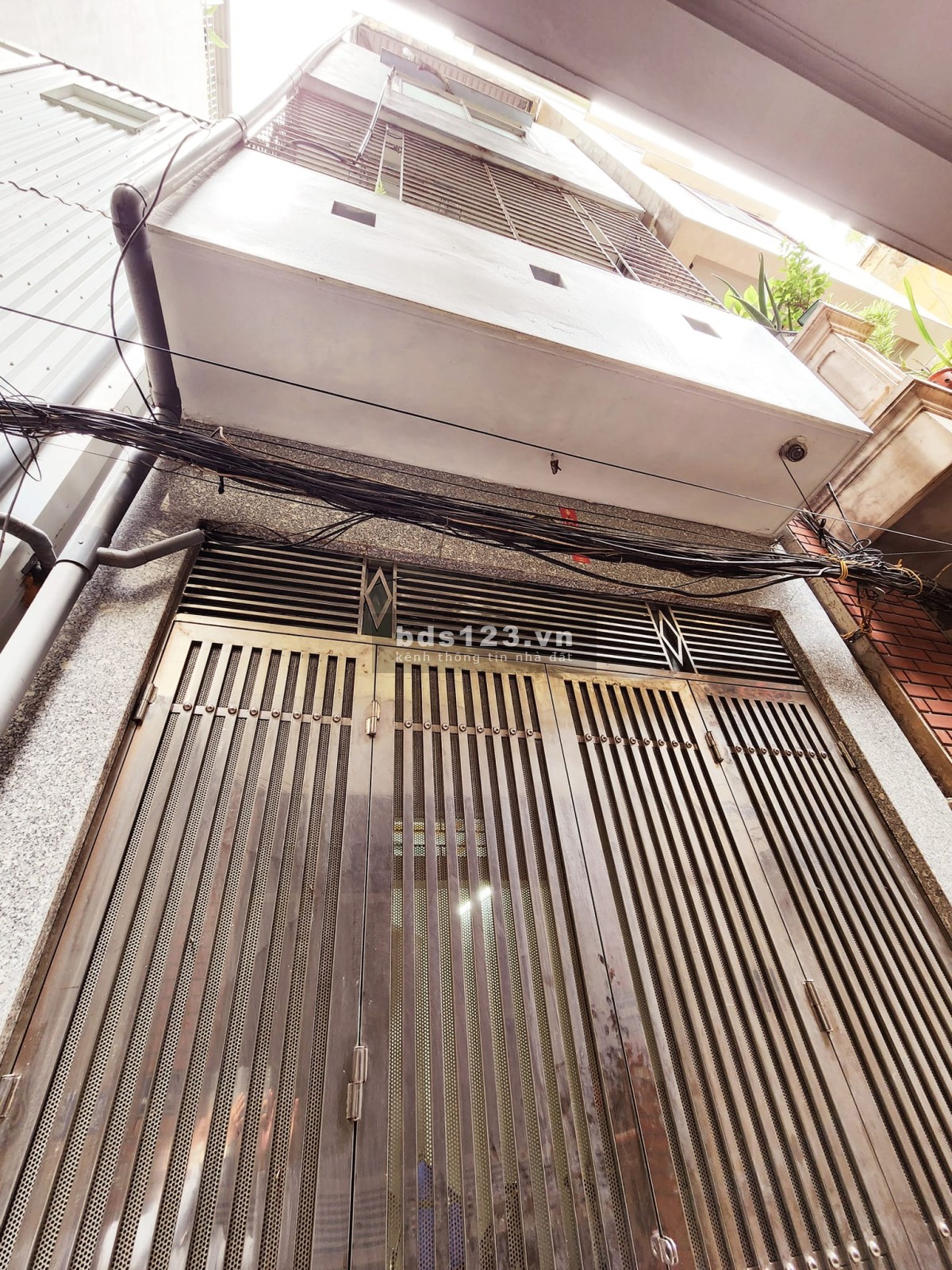 Bán nhà phố Vũ Hữu, 48m x4T MT 3m giá 4,5tỷ