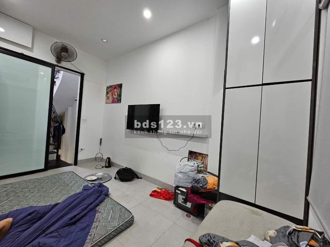 Bán nhà 25m2 *5 tầng Bạch Mai - Hai Bà Trưng - Lô Góc - GẦN PHỐ - GẦN OTO CHỈ CÓ 2.7 TỶ