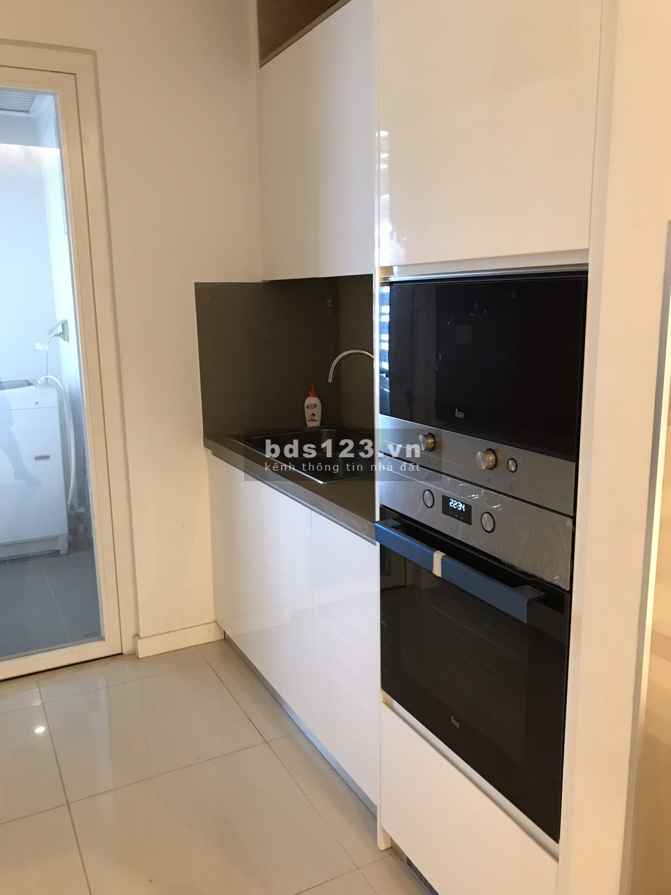 Cho thuê căn hộ 2PN Sarimi - View công viên 24 triệu