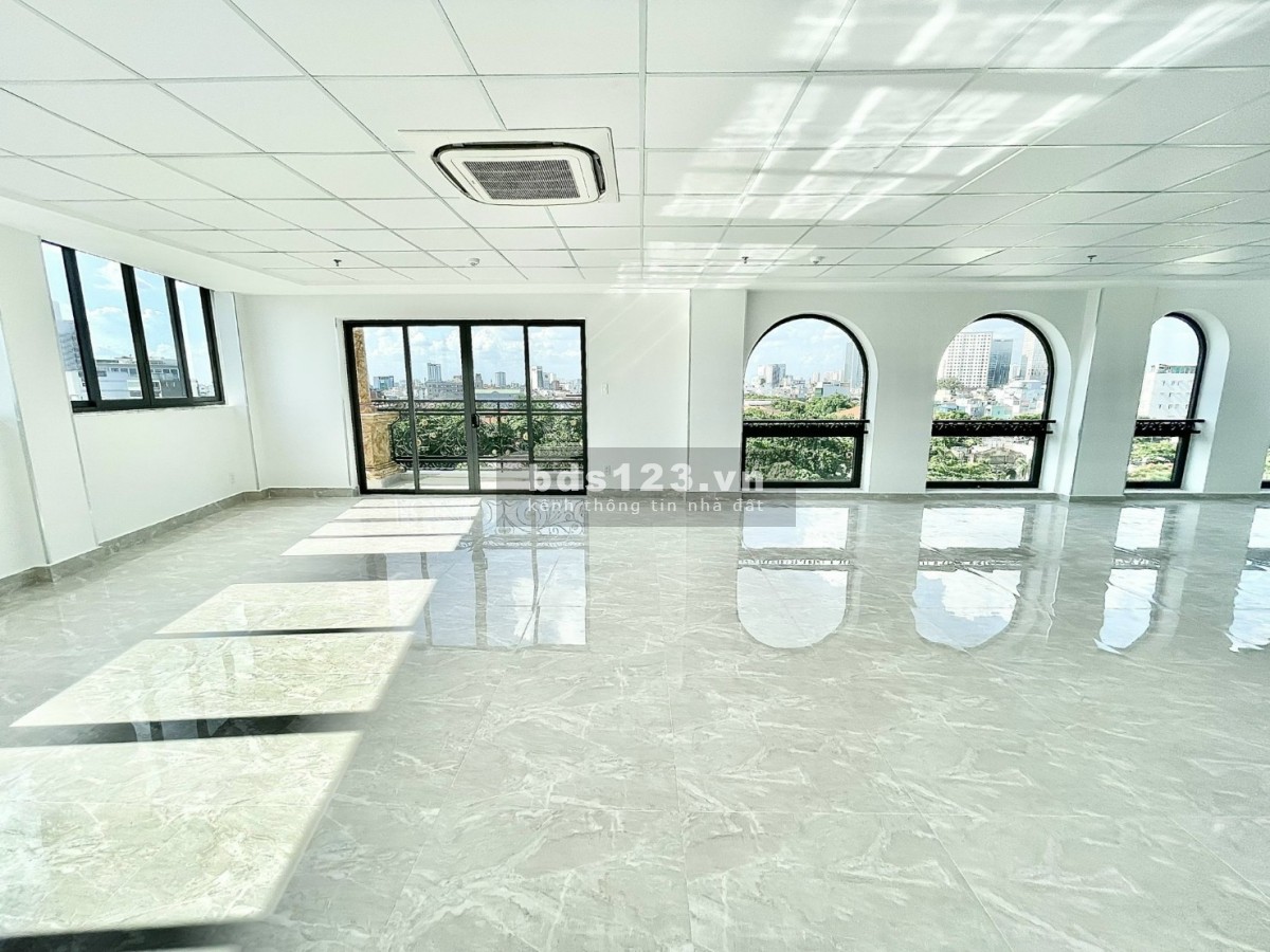 ️️Tòa nhà xinh đẹp Nguyễn Cửu Vân - Phường 17 - Quận Bình Thạnh - Diện tích 200m2