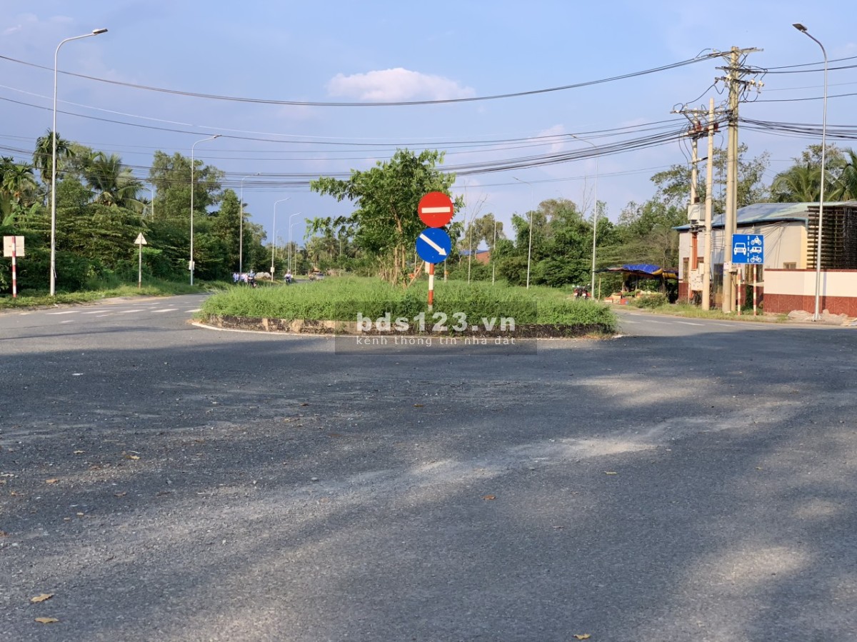 Bán nền mặt tiền đường Võ Văn Kiệt, thành phố Vị Thanh, tỉnh Hậu Giang