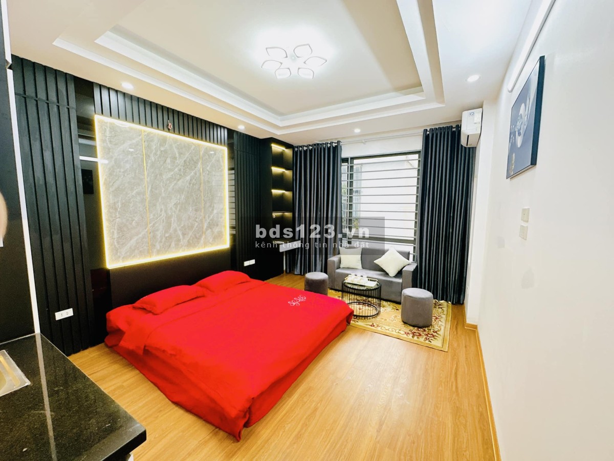 Bán chung cư mini 6 tầng Dương Quảng Hàm - ô tô đỗ cửa - doanh thu 60 triệu/ tháng