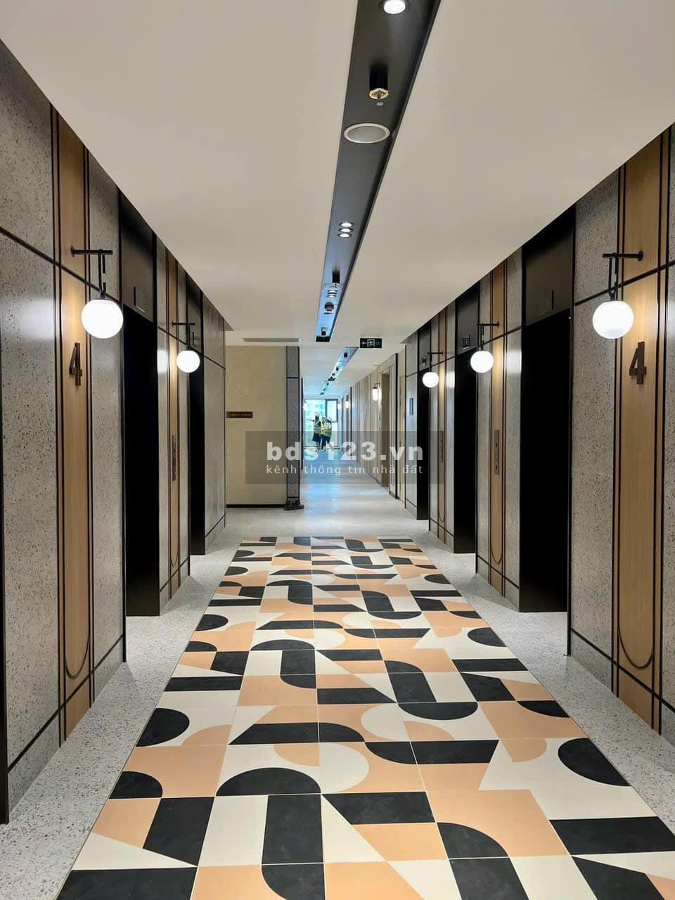 Căn hộ 2PN2WC Cao Cấp 74m2, 3.8 Tỷ, View Hồ bơi Masteri Centre Point tại KĐT Vinhomes Grand Park