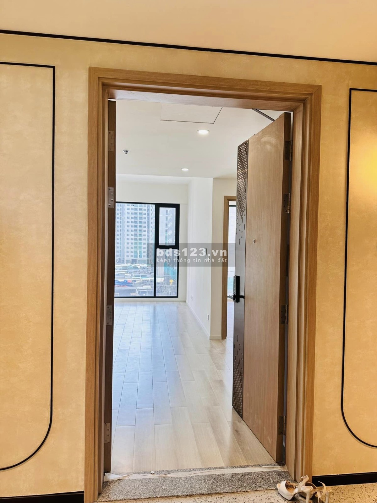 Căn hộ 2PN2WC Cao Cấp 74m2, 3.8 Tỷ, View Hồ bơi Masteri Centre Point tại KĐT Vinhomes Grand Park