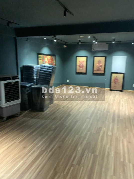 HOT!!! Nhà mặt tiền Góc 3 tháng 2, Phường 12, quận 10 - Giá 60 triệu/tháng