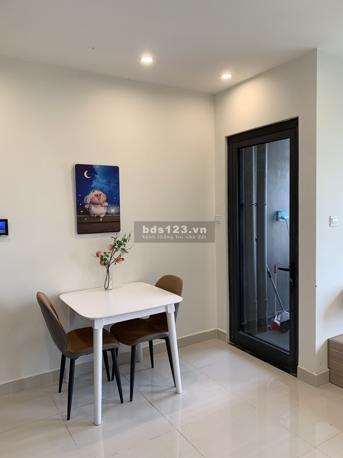 Bán căn Studio Vinhomes Smart City 1,3x tỷ full đồ