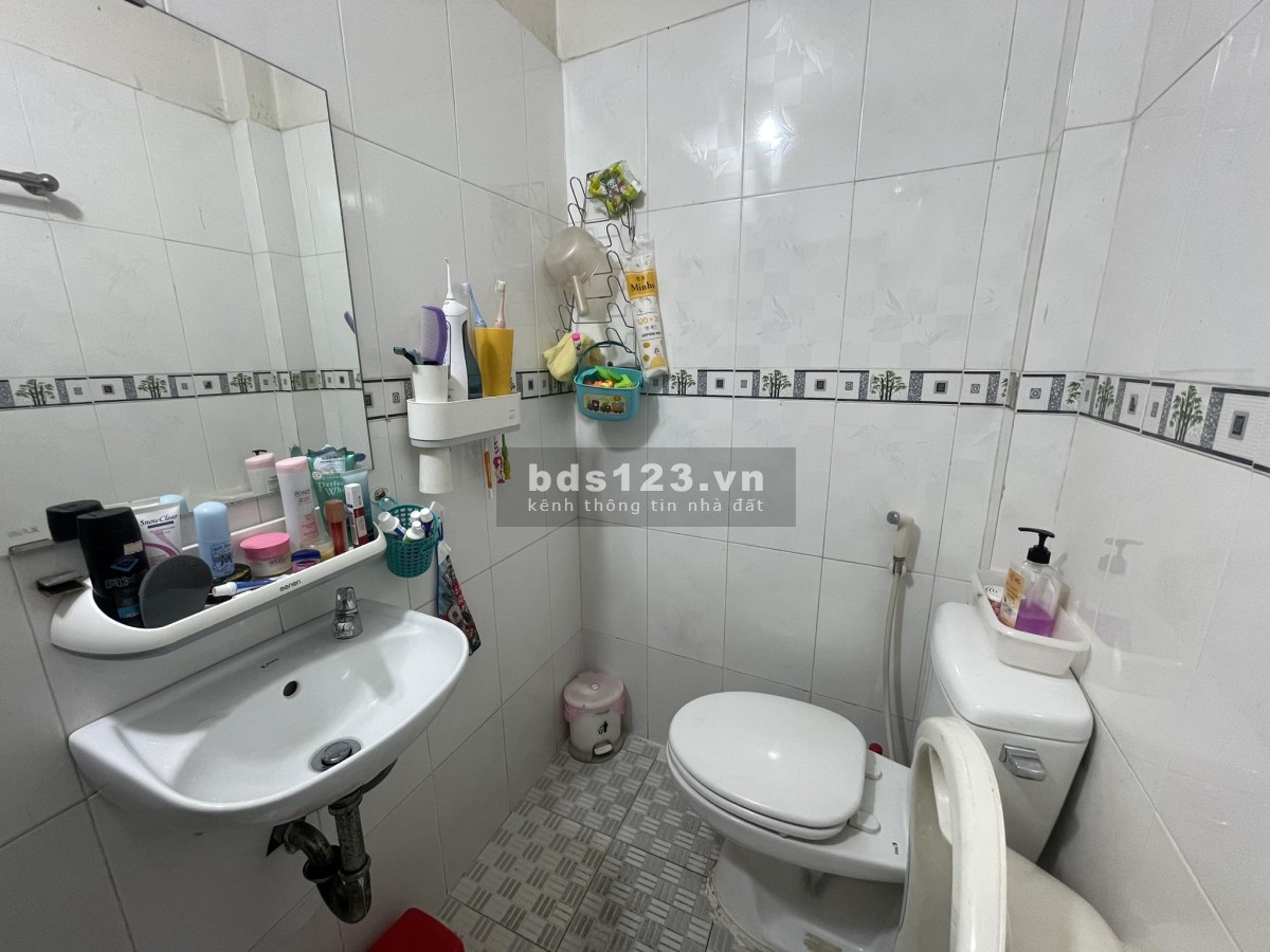 Chính chủ cần bán gấp nhà mặt tiền Chu Văn An Phường 12 Quận bình Thạnh