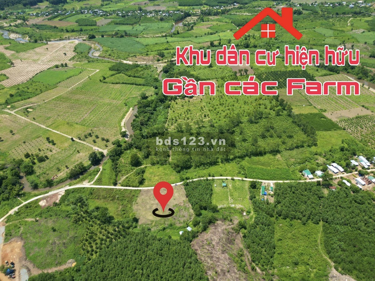 Khánh Thượng, Khánh Vĩnh, đường bê tông sạch đẹp như hình, hiện trạng 6m, quy hoạch 8m.