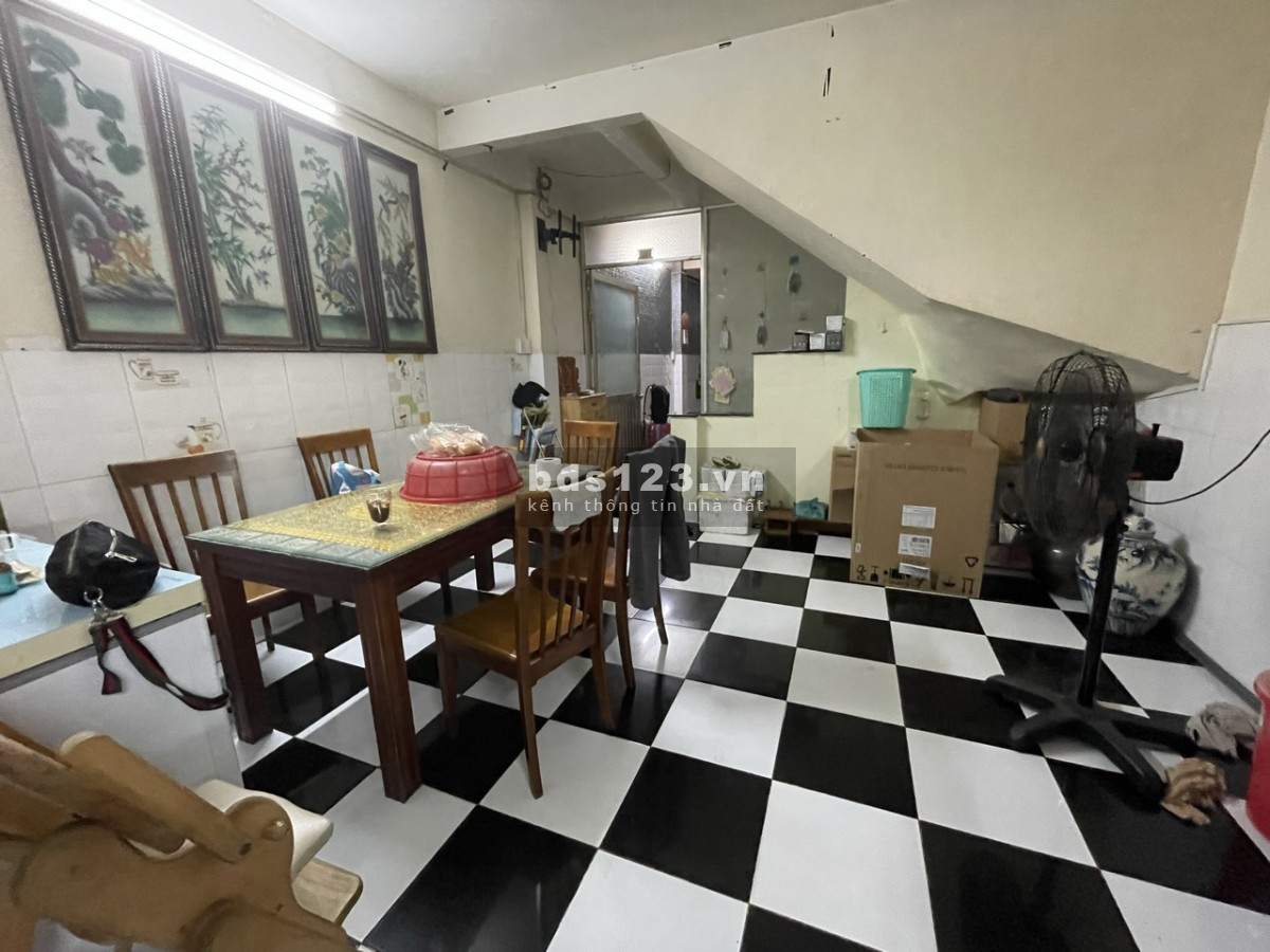 Chính chủ cần bán gấp nhà mặt tiền Chu Văn An Phường 12 Quận bình Thạnh