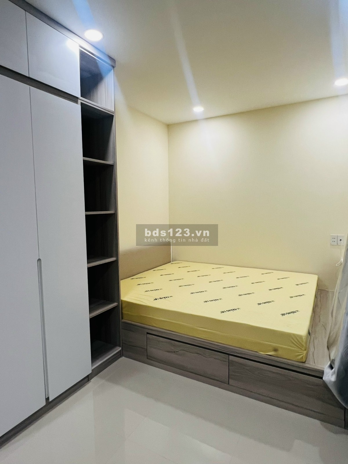 Gia đình bán căn biệt thự nam viên 7*18m ngay công viên hoa anh đào
