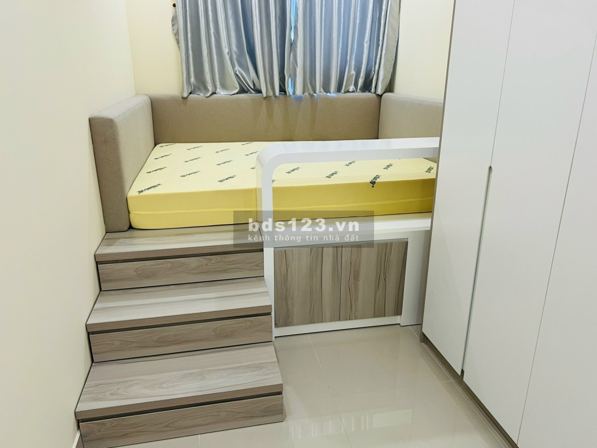 Gia đình bán căn biệt thự nam viên 7*18m ngay công viên hoa anh đào