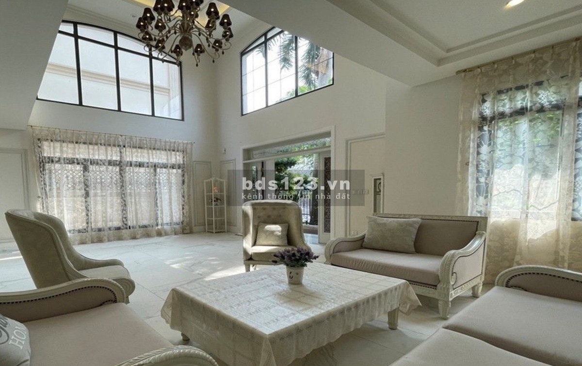 Chú bán căn biệt thự tự xây 566m2, 3 tầng lầu, nội thất cao cấp 100%