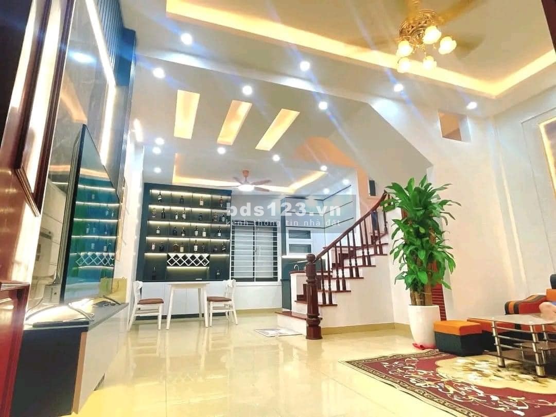 Bán nhà riêng tại Quang Trung, vị trí hiếm có, khu vực ở yên tĩnh