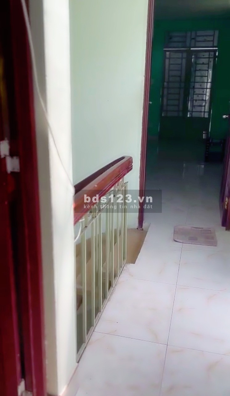 Cho thuê phòng có ban công cửa sổ 74 Bàu Cát P14 Tân Bình