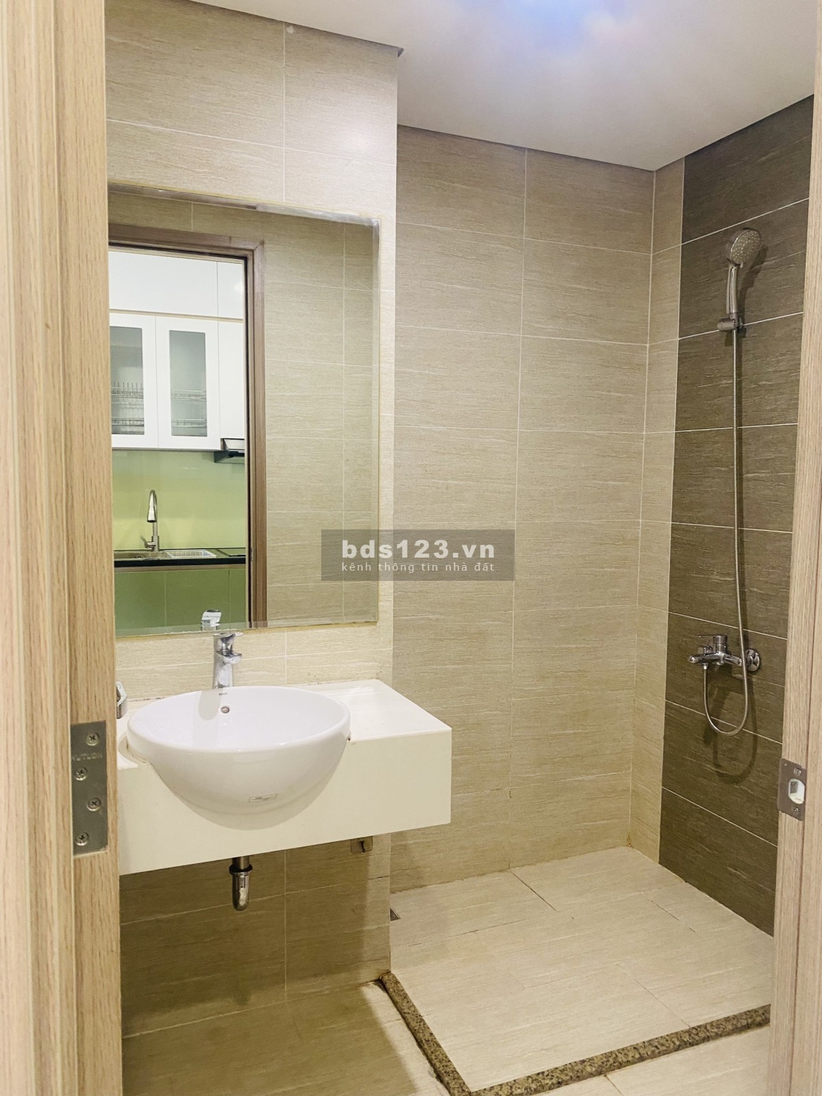 Bán studio 30m2 full nội thất, vị trí đẹp chỉ 1,3 tỷ Vinhomes Smart City