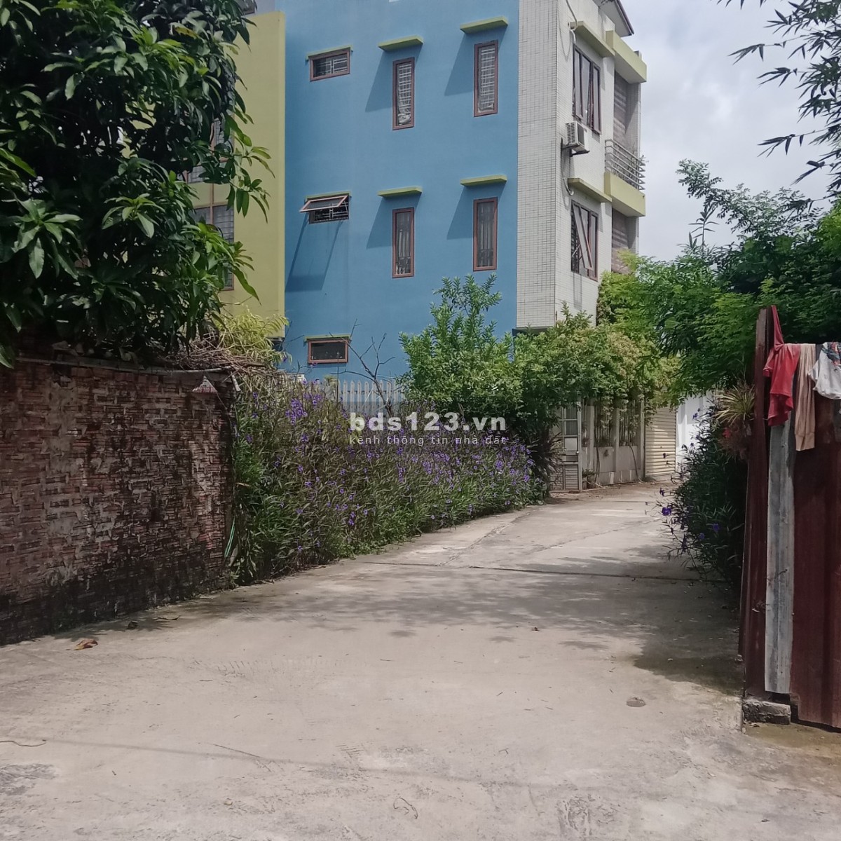 Bán nhà Đông Anh 43m2, 4 tầng, mặt tiền 3m, giá 2, 75 tỷ