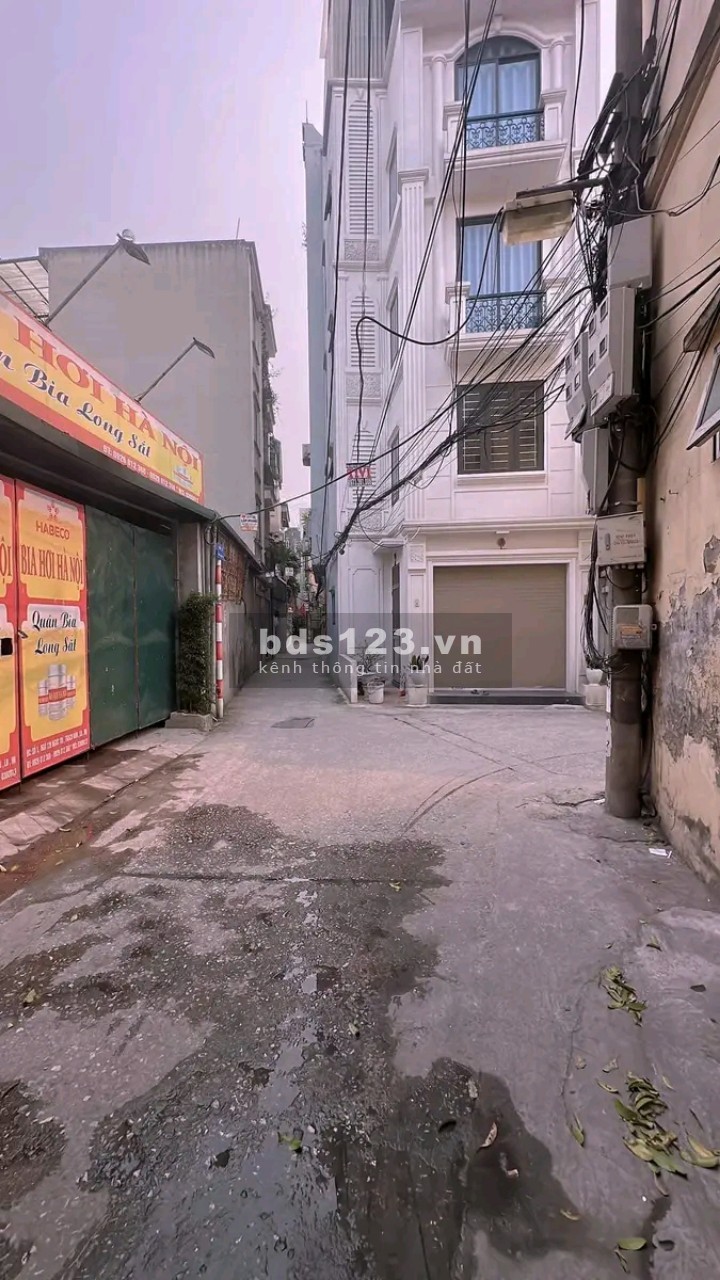 Thạch Bàn - 80m² đất, ô tô vào đất, bán giá 6 tỷ 800 triệu, mặt tiền 8m. Liên hệ: 0987883182.